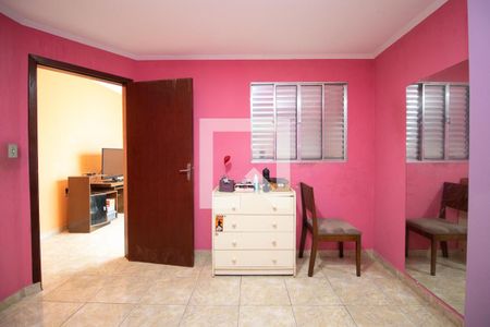 Casa à venda com 172m², 3 quartos e 4 vagasQuarto 1