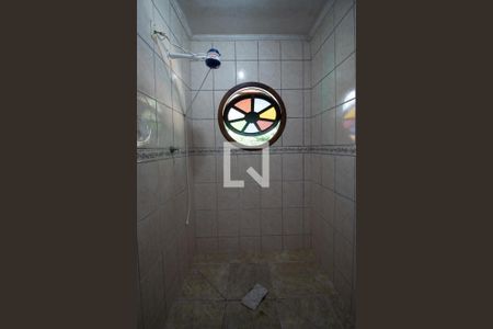 Casa à venda com 172m², 3 quartos e 4 vagasSuite - banheiro