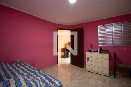 Casa à venda com 172m², 3 quartos e 4 vagasQuarto 1