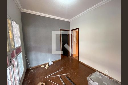 Casa à venda com 178m², 3 quartos e 6 vagas Casa à venda com 178m², 3 quartos e 6 vagasSala 2