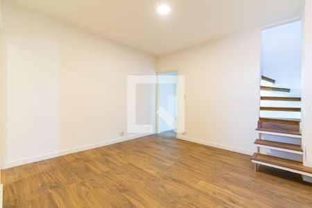 Sala  de casa à venda com 2 quartos, 210m² em Vila do Encontro, São Paulo