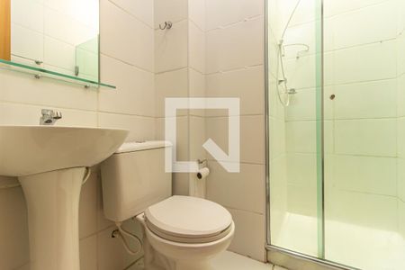 Casa de condomínio para alugar com 63m², 2 quartos e 1 vaga Casa de condomínio para alugar com 63m², 2 quartos e 1 vagaDetalhe do Banheiro