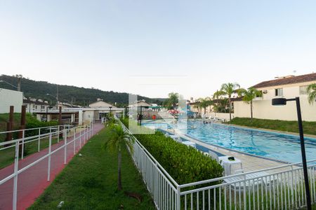 Casa de condomínio para alugar com 63m², 2 quartos e 1 vaga Casa de condomínio para alugar com 63m², 2 quartos e 1 vagaÁrea comum - Piscina