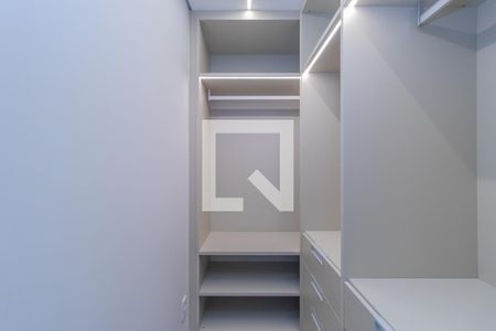 Apartamento à venda com 158m², 2 quartos e 2 vagasCloset