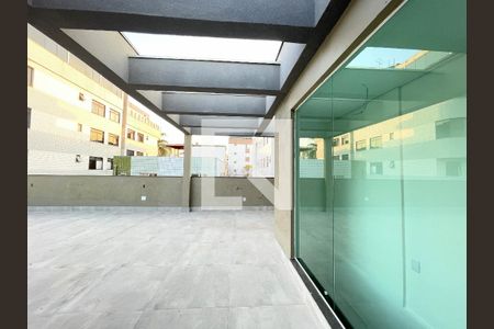 Varanda de apartamento à venda com 3 quartos, 142m² em Castelo, Belo Horizonte