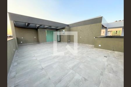 Varanda de apartamento à venda com 3 quartos, 142m² em Castelo, Belo Horizonte