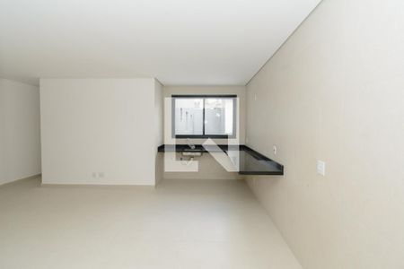 Apartamento à venda com 73m², 3 quartos e 2 vagas Apartamento à venda com 73m², 3 quartos e 2 vagasCozinha