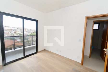 Apartamento à venda com 130m², 3 quartos e 2 vagas Apartamento à venda com 130m², 3 quartos e 2 vagasSuíte