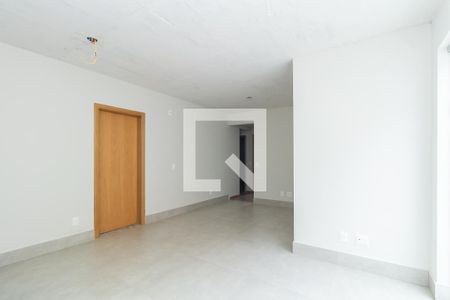 Apartamento à venda com 3 quartos, 118m² em União, Belo Horizonte