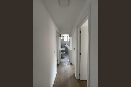 Corredor de apartamento à venda com 3 quartos, 74m² em Santa Efigênia, Belo Horizonte