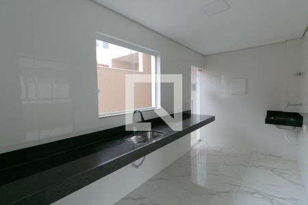 Apartamento à venda com 85m², 3 quartos e 2 vagasCozinha e Área de Serviço