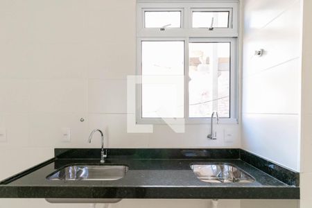 Apartamento à venda com 78m², 2 quartos e 2 vagasCozinha e Área de Serviço