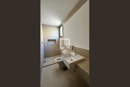 Banheiro de apartamento à venda com 3 quartos, 85m² em Prado, Belo Horizonte