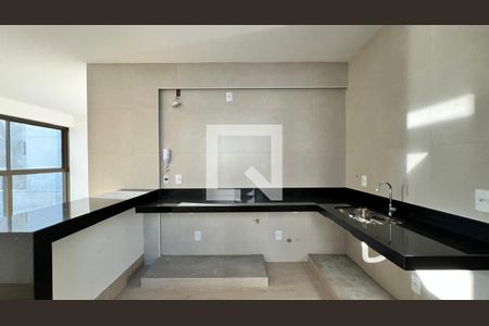 Cozinha de apartamento à venda com 3 quartos, 85m² em Prado, Belo Horizonte