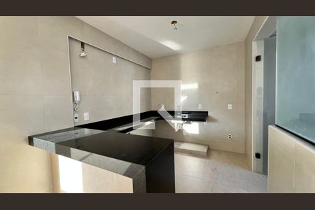 Cozinha de apartamento à venda com 3 quartos, 85m² em Prado, Belo Horizonte