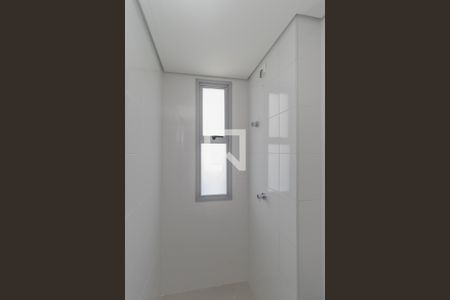 Apartamento à venda com 86m², 3 quartos e 2 vagas Apartamento à venda com 86m², 3 quartos e 2 vagasBanheiro 2
