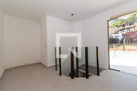Entrada de apartamento à venda com 2 quartos, 113m² em Santa Lúcia, Belo Horizonte