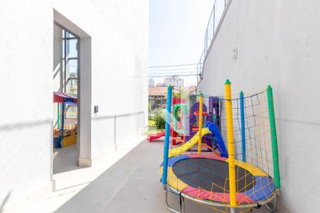 Apartamento à venda com 199m², 4 quartos e 3 vagasÁrea comum - Playground