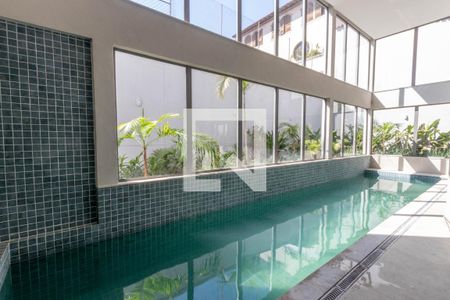 Apartamento à venda com 100m², 3 quartos e 2 vagasPiscina Coberta