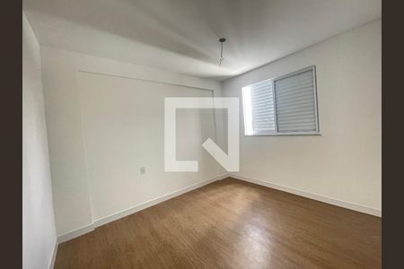 Apartamento à venda com 73m², 3 quartos e 2 vagasQuarto