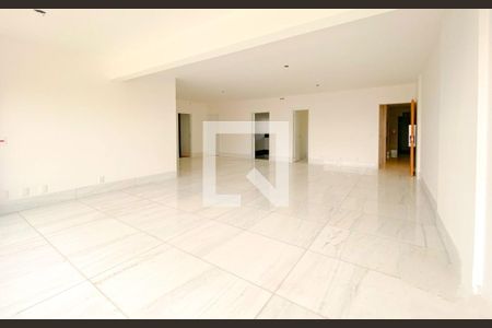 Apartamento à venda com 4 quartos, 177m² em Sion, Belo Horizonte