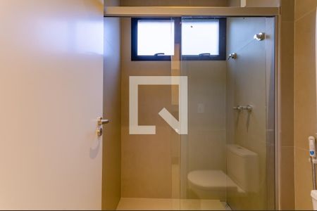 Casa de condomínio à venda com 208m², 3 quartos e 3 vagas Casa de condomínio à venda com 208m², 3 quartos e 3 vagasBanheiro - semi suítes