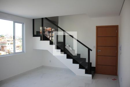 Sala 1 de apartamento à venda com 4 quartos, 160m² em Vera Cruz, Contagem