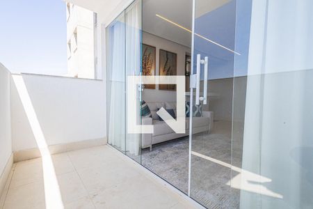 Apartamento à venda com 3 quartos, 82m² em Padre Eustáquio, Belo Horizonte