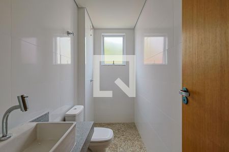 Apartamento à venda com 83m², 3 quartos e 2 vagasBanheiro