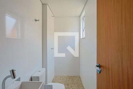 Apartamento à venda com 83m², 3 quartos e 2 vagasBanheiro
