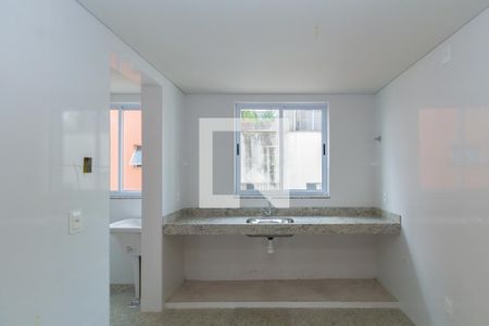 Cozinha de apartamento à venda com 3 quartos, 83m² em União, Belo Horizonte