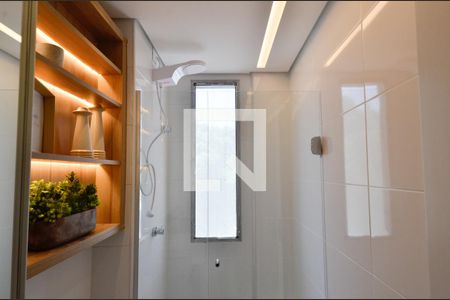 Apartamento à venda com 82m², 3 quartos e 2 vagas Apartamento à venda com 82m², 3 quartos e 2 vagasBanheiro Social