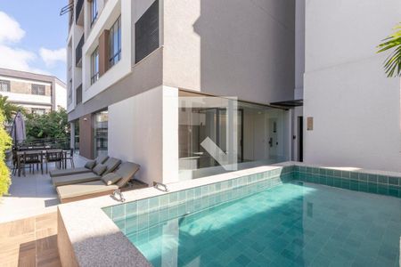 Apartamento à venda com 100m², 1 quarto e 2 vagasÁrea comum - Piscina
