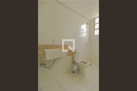 Apartamento à venda com 122m², 2 quartos e sem vagaBanheiro