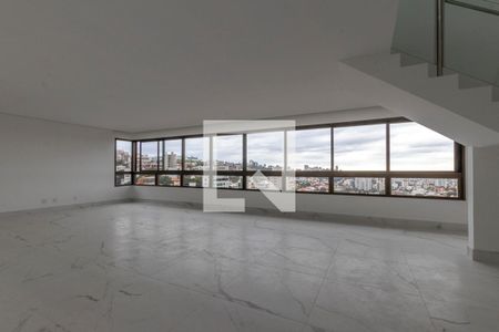 Apartamento à venda com 363m², 4 quartos e 4 vagasSala