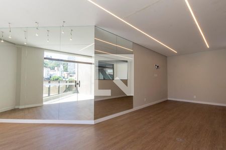 Apartamento à venda com 186m², 4 quartos e 4 vagasÁrea comum - Academia