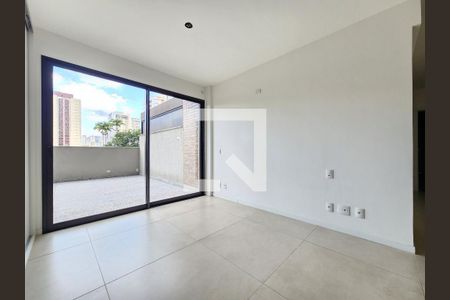 Quarto de apartamento à venda com 1 quarto, 69m² em Santo Agostinho, Belo Horizonte