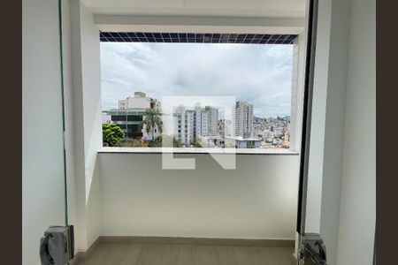 Apartamento à venda com 80m², 3 quartos e 2 vagasSala 