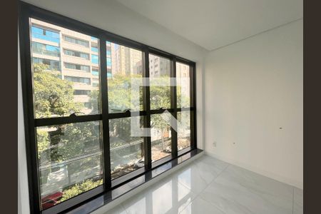 Sala de apartamento à venda com 3 quartos, 106m² em Funcionários, Belo Horizonte