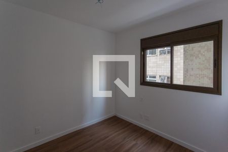 Apartamento à venda com 145m², 4 quartos e 4 vagasSuíte 1