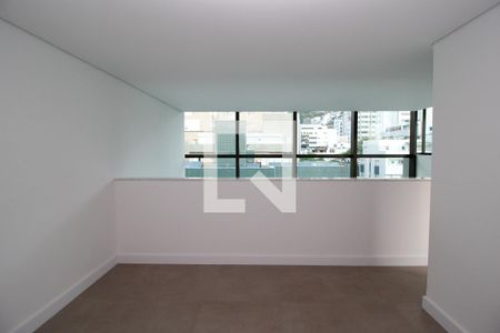 Apartamento à venda com 162m², 4 quartos e 3 vagasQuarto 4