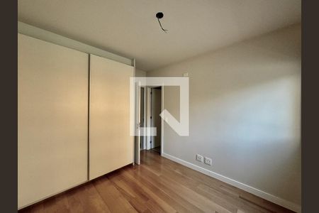 Quarto 2 de apartamento à venda com 4 quartos, 150m² em Serra, Belo Horizonte