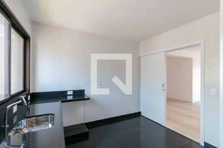 Apartamento à venda com 139m², 4 quartos e 3 vagasCozinha