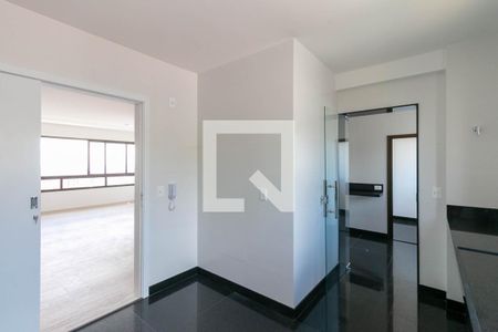 Apartamento à venda com 139m², 4 quartos e 3 vagasCozinha