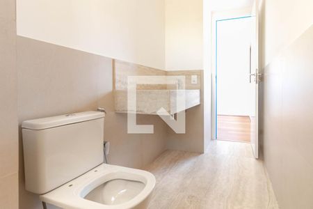 Apartamento à venda com 139m², 4 quartos e 3 vagasBanheiro da Suíte 2