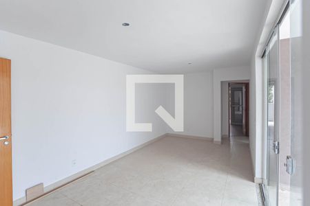 Sala  de apartamento à venda com 3 quartos, 211m² em Floresta, Belo Horizonte