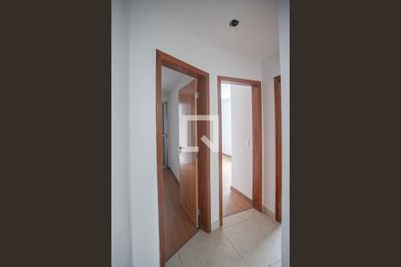 Corredor de apartamento à venda com 3 quartos, 211m² em Floresta, Belo Horizonte