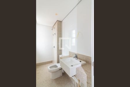 Apartamento à venda com 139m², 4 quartos e 3 vagasBanheiro da Suíte