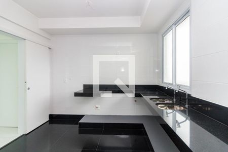 Apartamento à venda com 139m², 4 quartos e 3 vagasCozinha