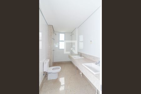 Apartamento à venda com 139m², 4 quartos e 3 vagasBanheiro da Suíte